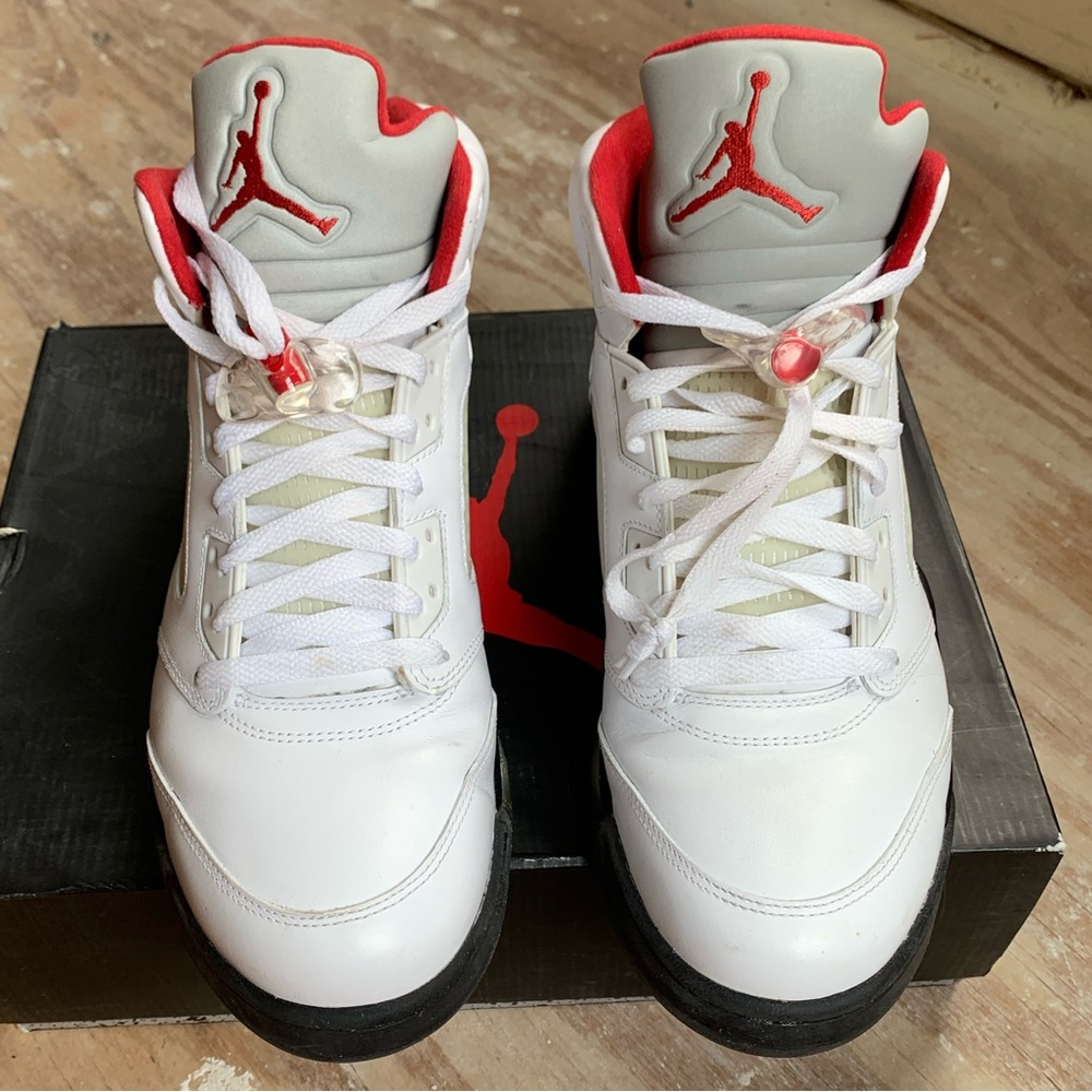 2013 Jordan Retro 5 Fire Red, size 12